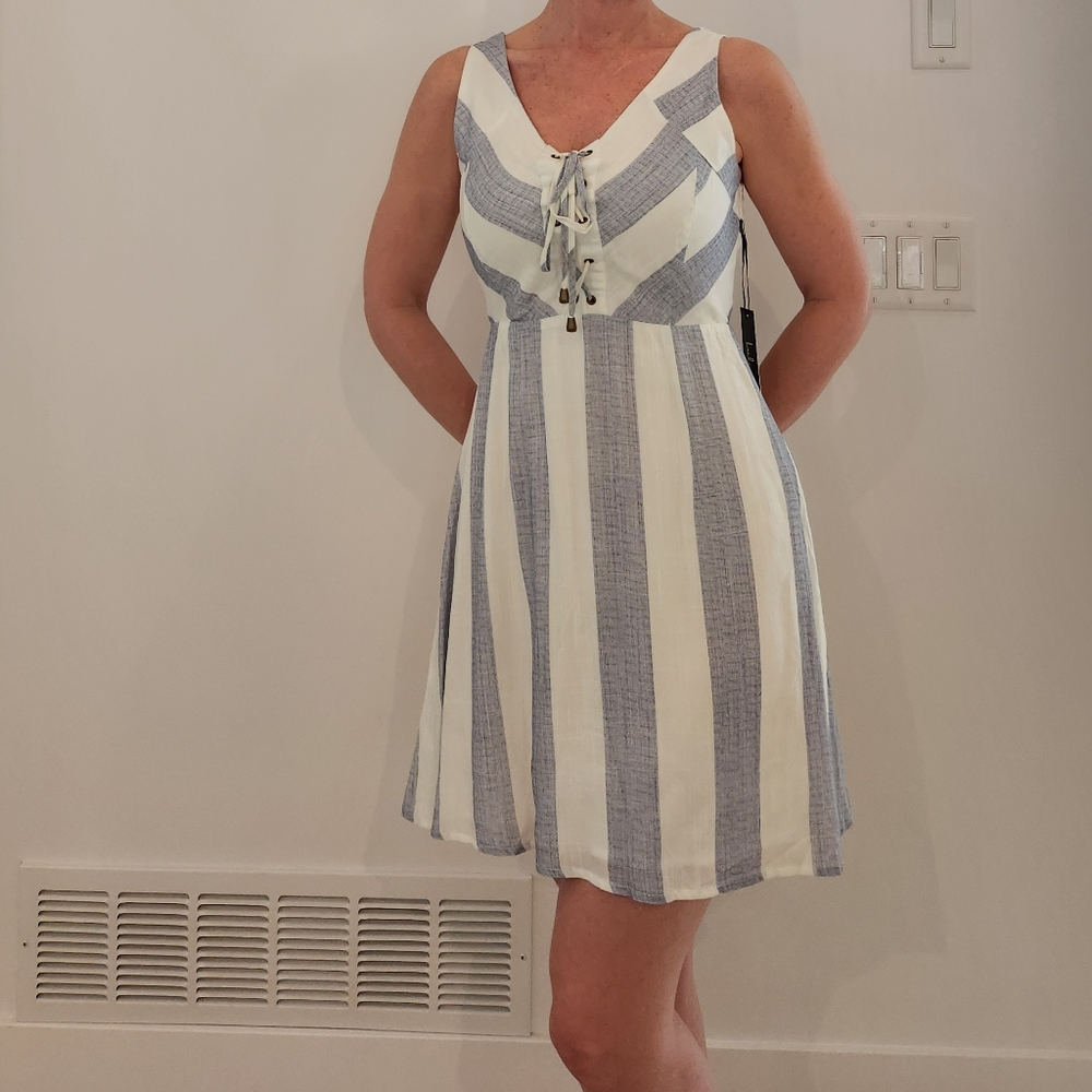 Lulu dress - Picture 2 of 5